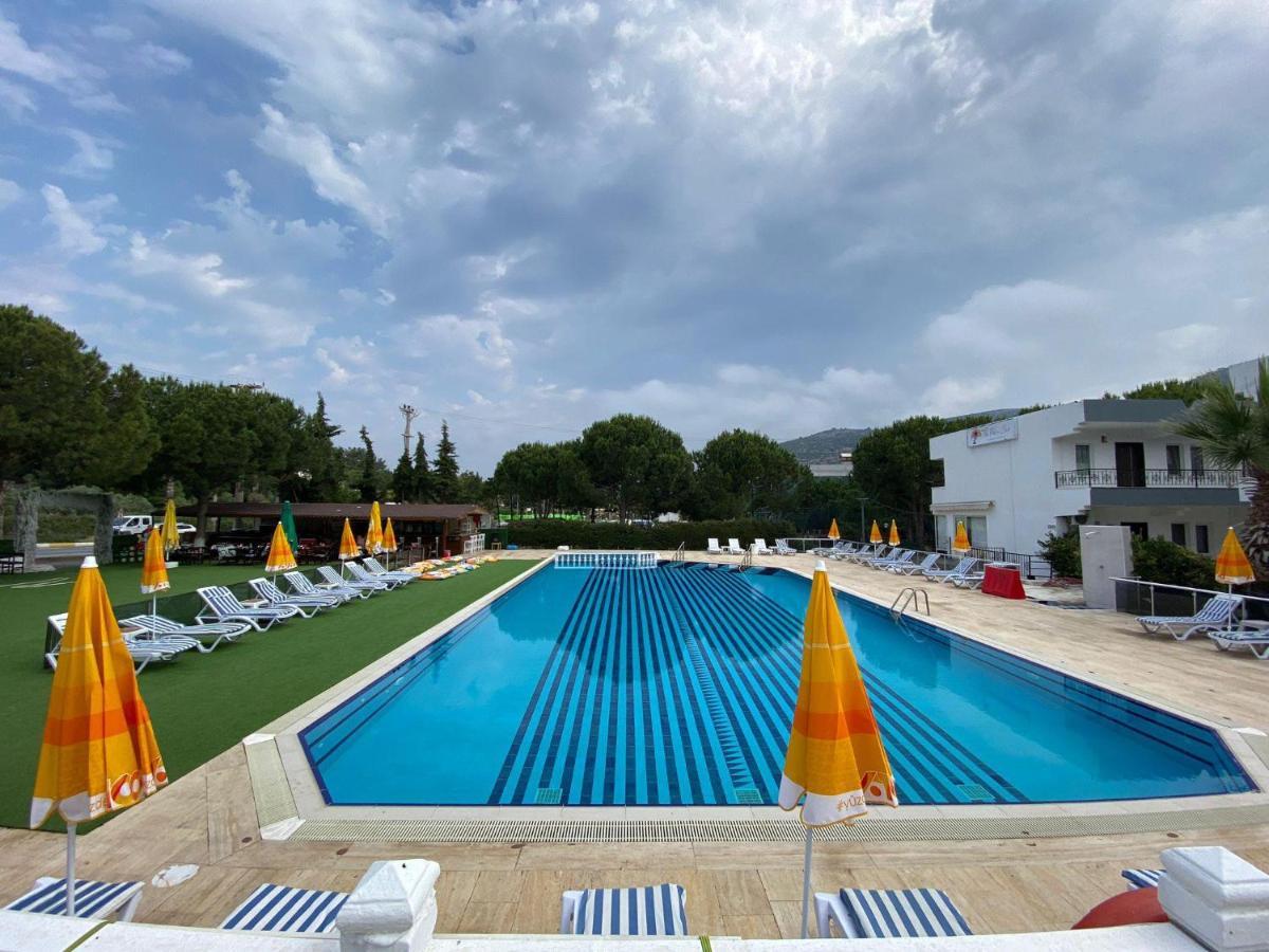 Palm Club Apart Otel Kuşadası Ngoại thất bức ảnh
